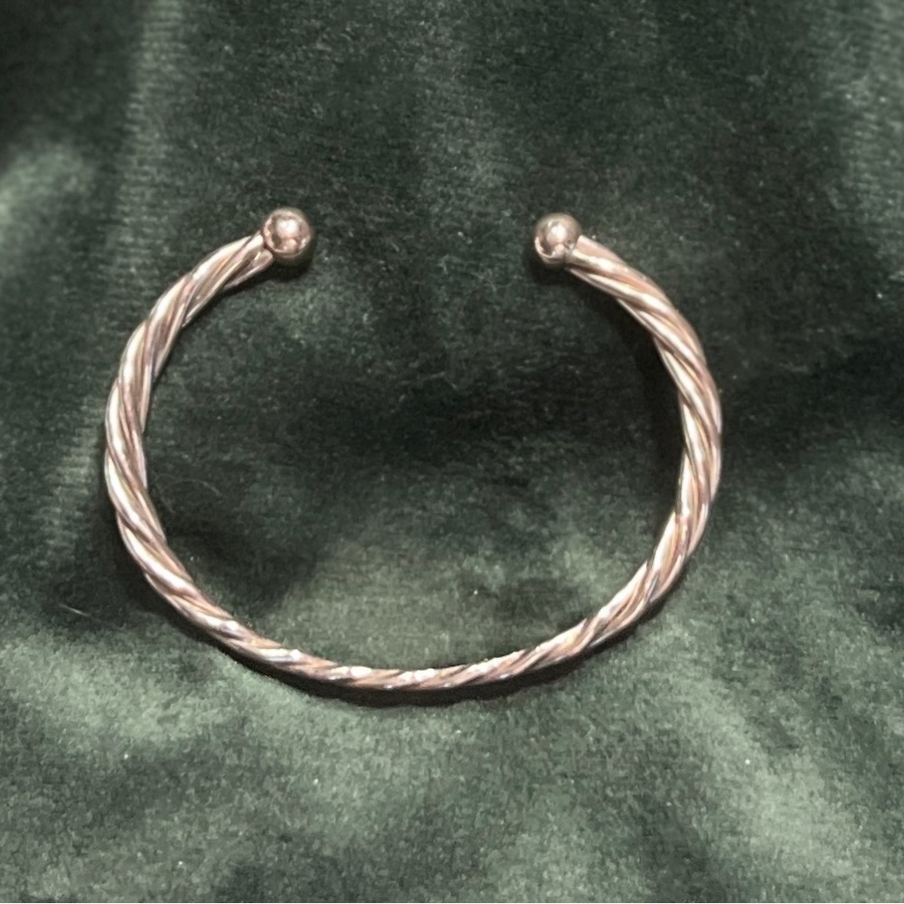 XS silver-tone bracelet